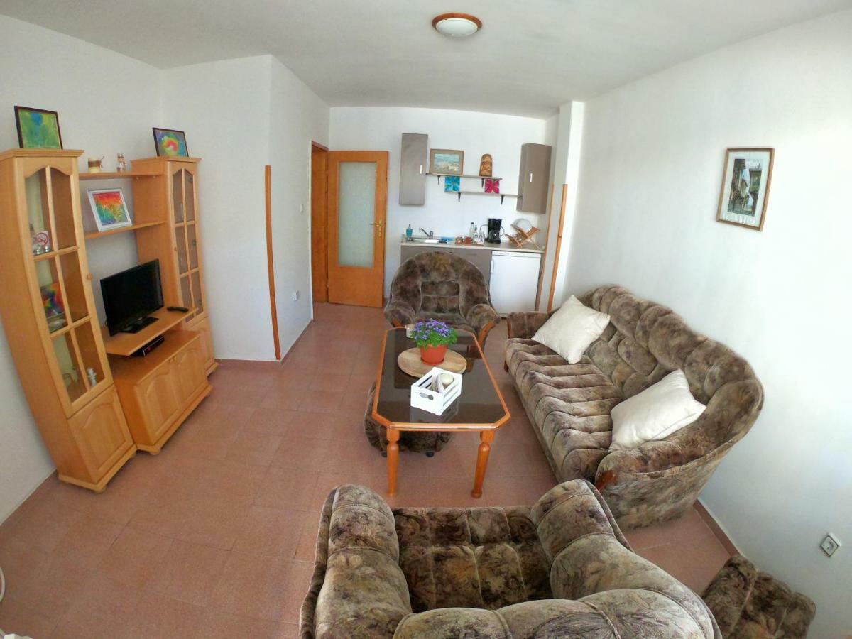 Apartment In St. Vlas With Terrace Sweti Wlas Exterior foto